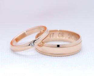 В чем разница между обручальным и помолвочным кольцом?