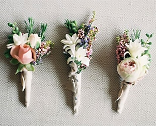 Свадебные бутоньерки из искусственных цветов "за" или "против"