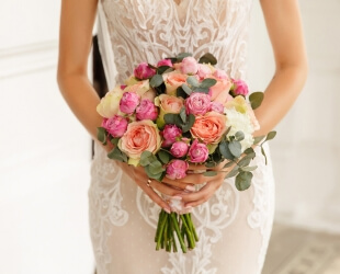 Букет невесты: какие цветы чаще всего используются для свадьбы?