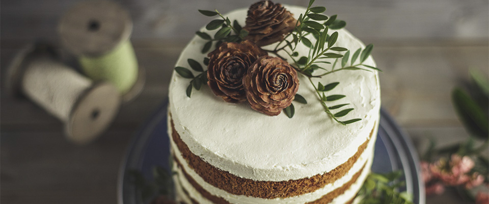 свадебный торт в зимнем стиле пример фото
