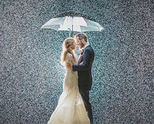 Что делать, если во время свадебной фотосессии пойдет дождь