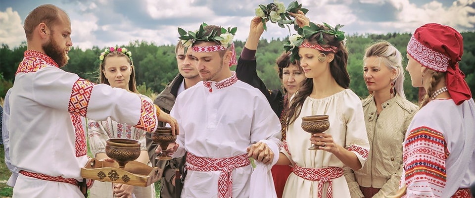 Платья для невесты в украинском стиле фото