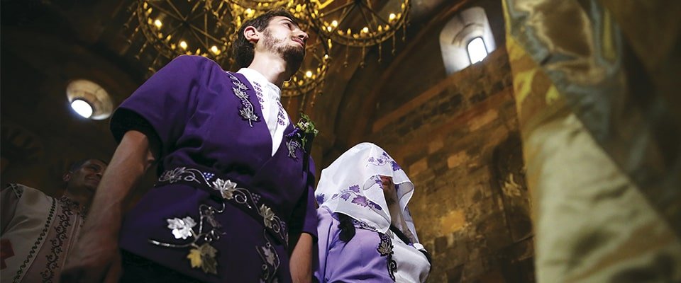 армянские ведущие на свадьбу картинка