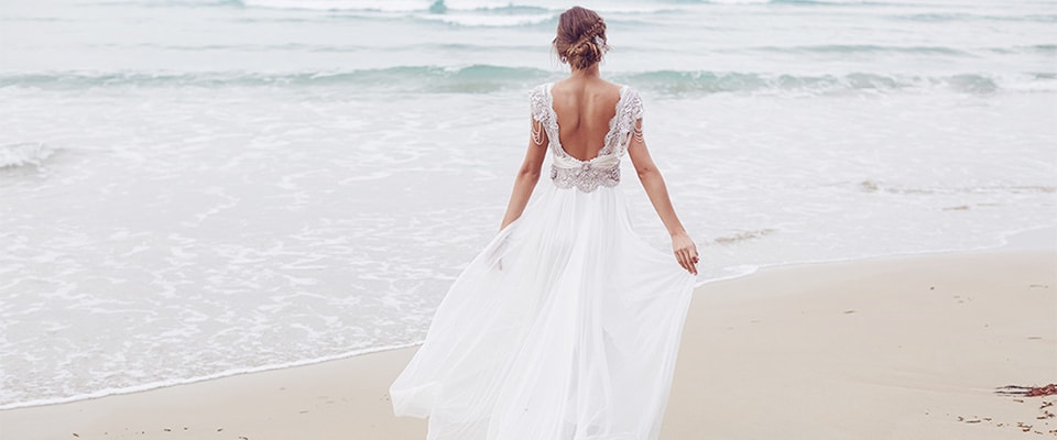 Свадебное платье для пляжа фото