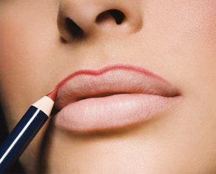 Советы для идеального свадебного макияжа губ