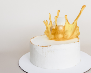 Кандурин: декоративная пудра для эффектного оформления тортов и десертов